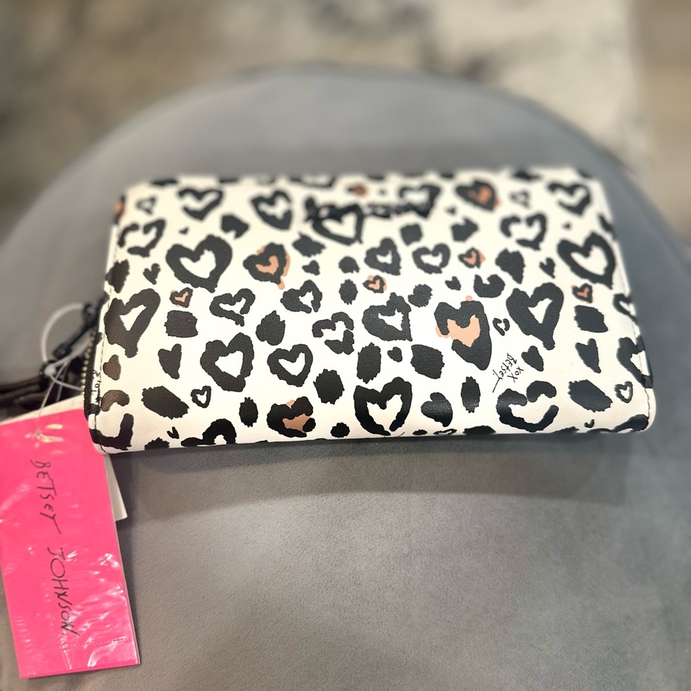 NWT Betsey Johnson long zip clutch wallet